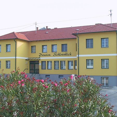 Pension Schlossblick Nebersdorf Eksteriør billede